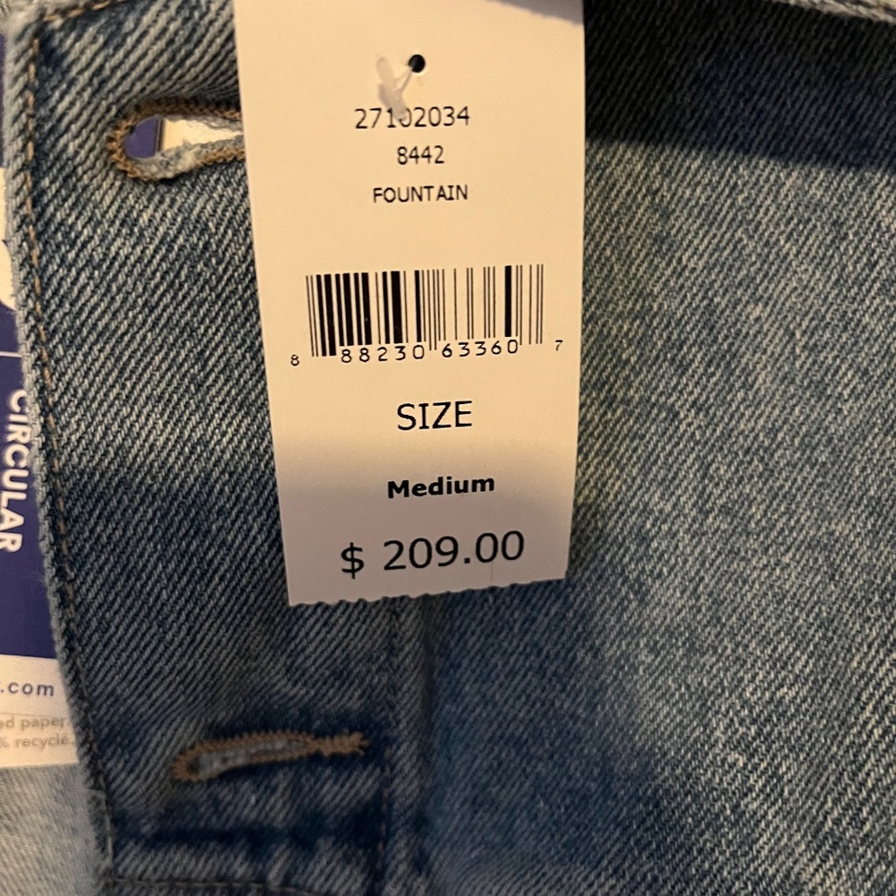 Jean jacket - Picture 7 of 11